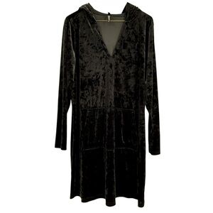 Torrid Crushed Velvet Sleep Gown Hooded Chemise Black Size Large  (Torrid 0)